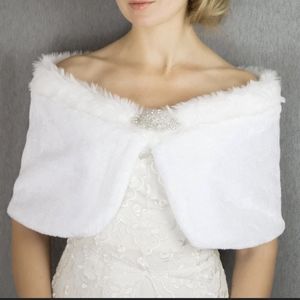 Off White Faux Fur Shrug Wrap Bridal - Size Medium